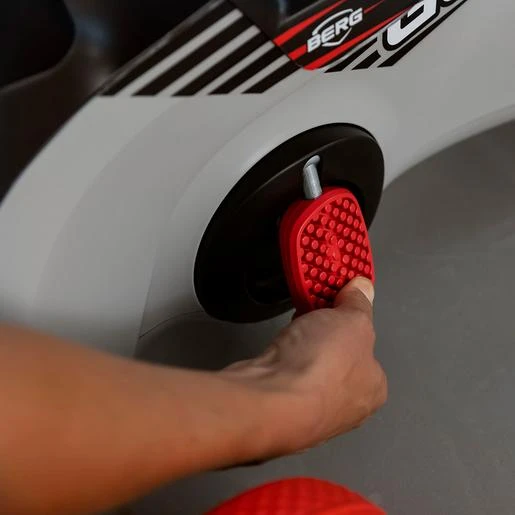 Triciclo 4 Ruedas Berg Go2 SparX Rojo - Imagen 10